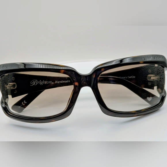 Stylish Tortoise Shell Sunglasses - Picture 3 of 6